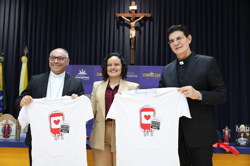 Padre Reginaldo Manzotti mobiliza fiéis para Dia D de doação de sangue em Fortaleza